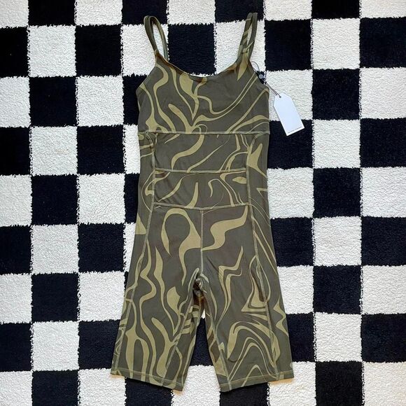 NWT Universal Standard Next-to-Naked Bodyshort - Picture 1 of 6